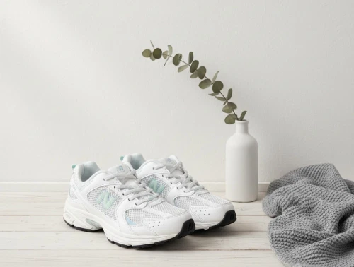 New Balance 530 sneaker hvid med elastiksnøre og mesh lifestyle