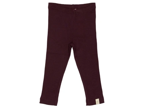 Petit Piao leggings i farven dark grape med ribstruktur set forfra