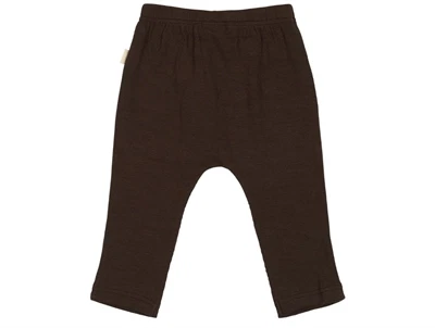 Petit Piao bukser i farven coffee bean set bagfra med elastik i taljen