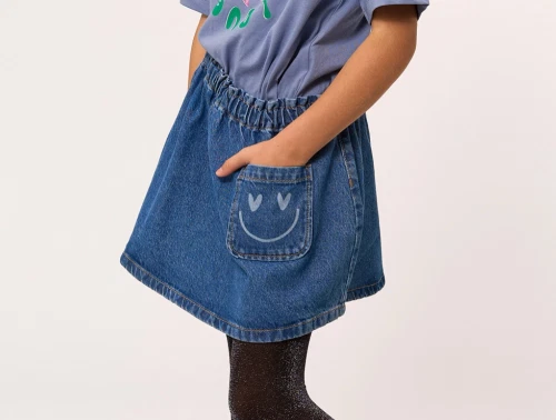 THE NEW denimnederdel i blå med smiley print på lomme