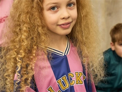 THE NEW t-shirt polignac striped med lucky print foran