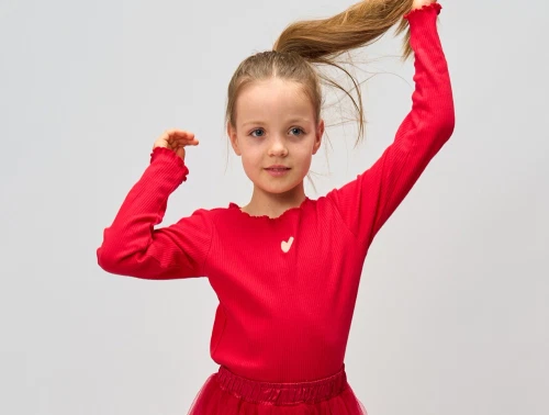 THE NEW rib t-shirt i rød nuance med hjerteprint