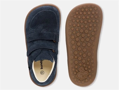 Bundgaard Lane sneaker navy set oppefra og under sålen  