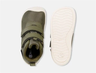 Bundgaard Moon sko i army grøn med velcro lukning set oppefra og nedefra