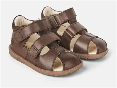 Bundgaard Ranjo sandal mørkebrun med lukket tå og velcro