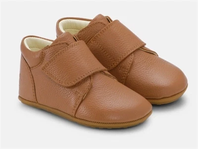 Bundgaard Tannu hjemmesko i cognac læder med velcro