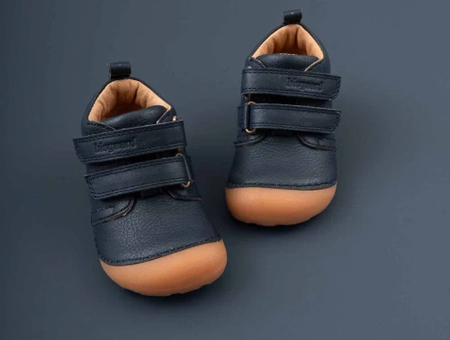 Bisgaard Carter begyndersko navy med velcroBisgaard Carter begyndersko navy med velcroBisgaard Carter begyndersko navy med velcr