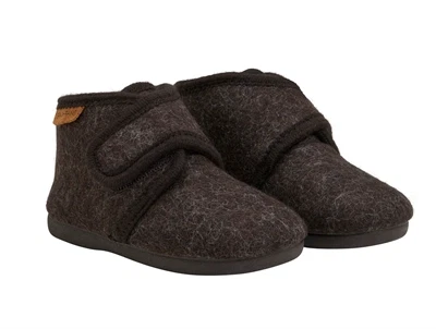 En Fant uldfutter chocolate melange med gummisål set forfra