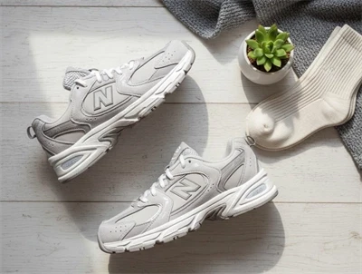 New Balance 530 sneakers moonbeam