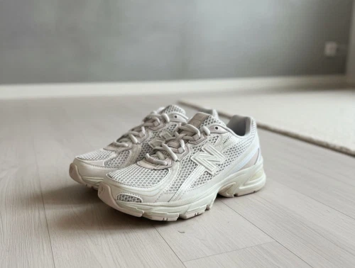 New Balance 740 sneakers sea salt