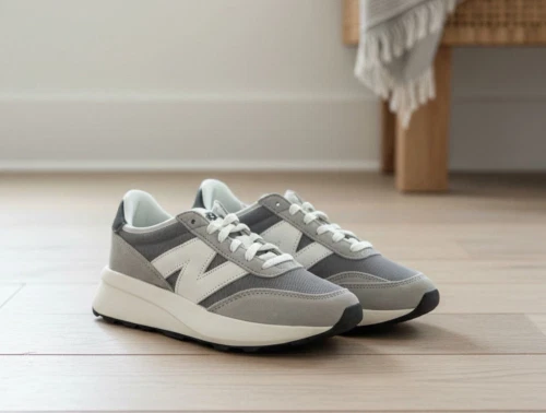 New Balance 370 sneakers concrete med ruskind