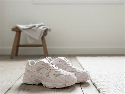 New Balance 530 sneakers washed pink med elastiksnøre
