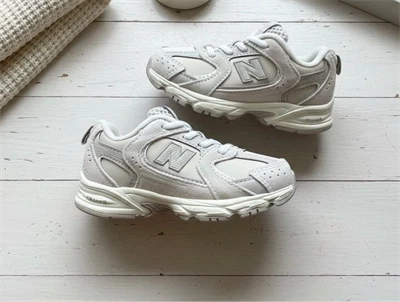 New Balance 530 sneakers moonbeam med elastiksnøre