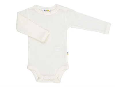 Joha body i natur merinould og silke med trykknapper