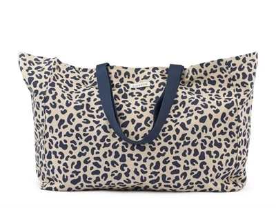 Liewood maxi totebag i beige med mega leo mist print