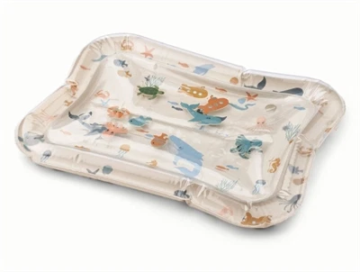 Liewood Elin oppustelig aktivitetsmåtte med havdyr print i sandy nuance