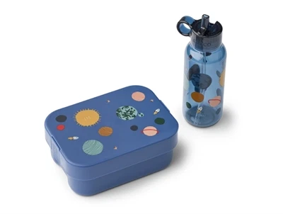 Liewood Chelsey madkasse sæt i universe og classic navy med drikkedunk og bestik