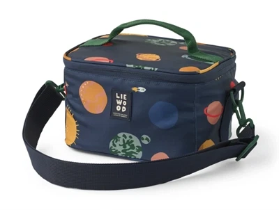 Liewood Toby Medium Thermal Bag i universe / classic navy med planetsystem-print og skulderrem
