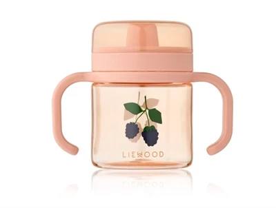 Liewood Kylo drikkekop i berry / pale tuscany med bær-print og håndtag