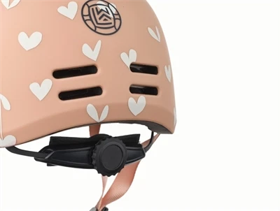 Bagpå Liewood Milly cykelhjelm med hjerteprint og justerbar skruefunktion