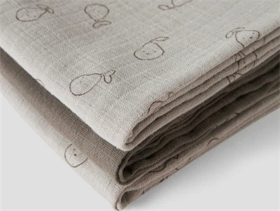 Name It stofble i økologisk bomuld med diskret print i beige nuance