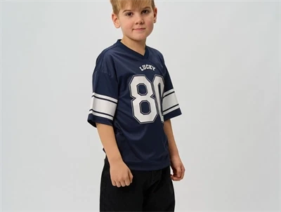 THE NEW Rocky oversized t-shirt navy blazer