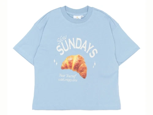 THE NEW t-shirt i lyseblå med croissant frontmotiv
