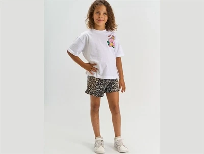 THE NEW True shorts leopardprint rainy day aop vist på barn