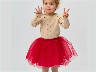 THE NEW siblings tylskørt i ski patrol med elastik i taljen set på barn- farven ski patrol er rød